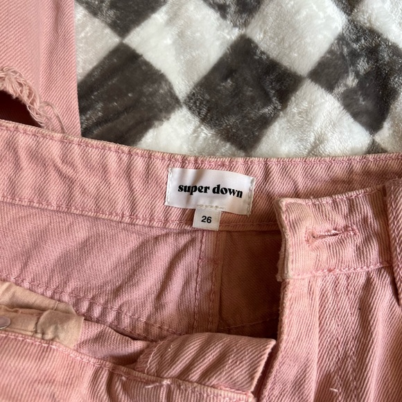 Superdown Fara Distressed Jeans - Picture 3 of 4